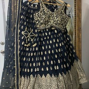 Silk lengha in size 38